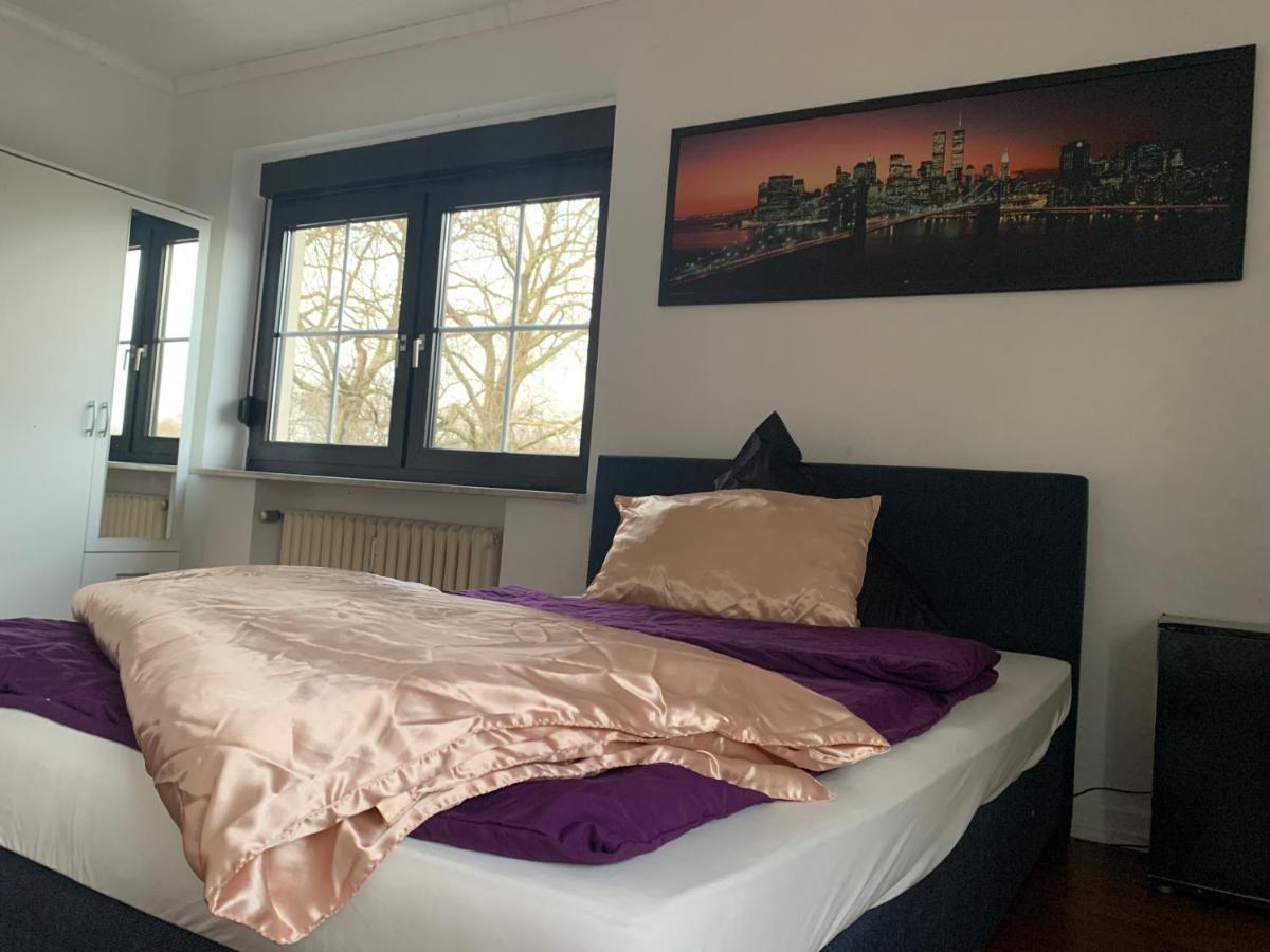 Moebliertes Wohnung Am Geroweiher Moenchengladbach エクステリア 写真