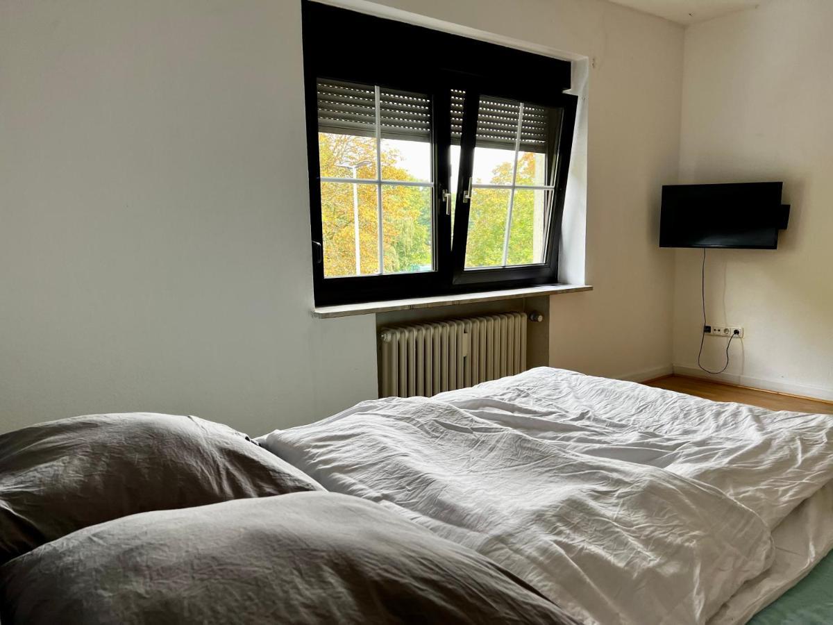 Moebliertes Wohnung Am Geroweiher Moenchengladbach エクステリア 写真